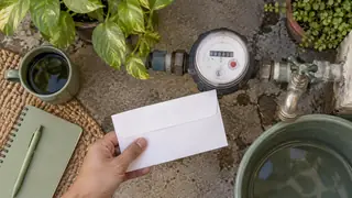 Pago de agua en Guerrero, escena ilustrativa.