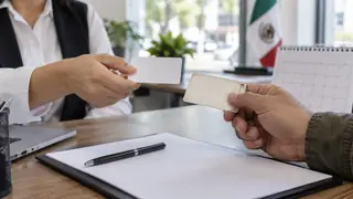 Renovación de licencia de conducir, escena ilustrativa.